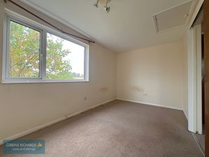 Bedroom- click for photo gallery